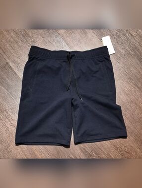 Mens all in motion Black Athletic Shorts with Drawstring